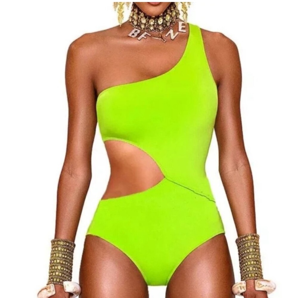 NEW! BFyne cut out one piece swimsuit